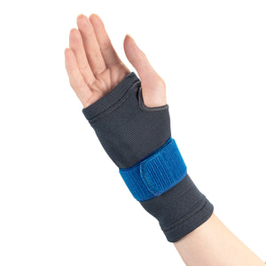 Front of WRIST SUPPORT WITH COMPRESSION GEL INSERT AND ENCIRCLING STRAP
